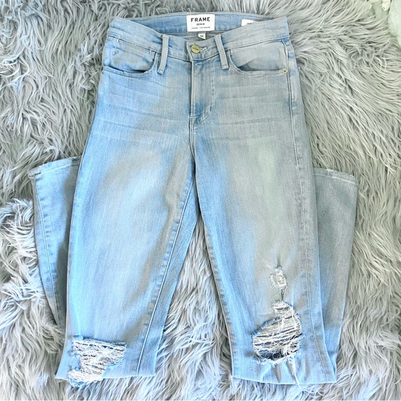 Frame Denim Le High Skinny Light Wash Jeans | Size 24 - Picture 3 of 9